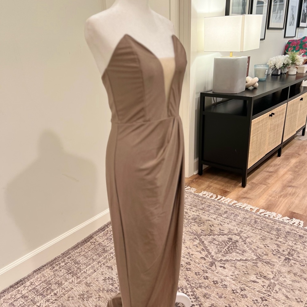 New with tags- never been worn-Michael Costello One Shoulder Brown Dress- size:M - Picture 6 of 11
